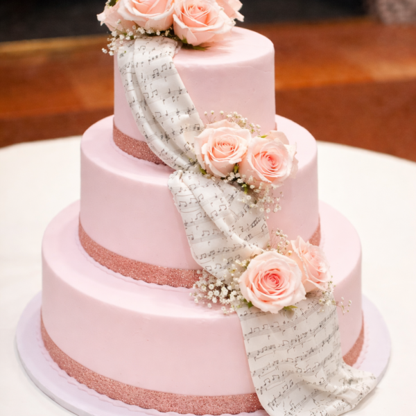 WEDDING CAKE